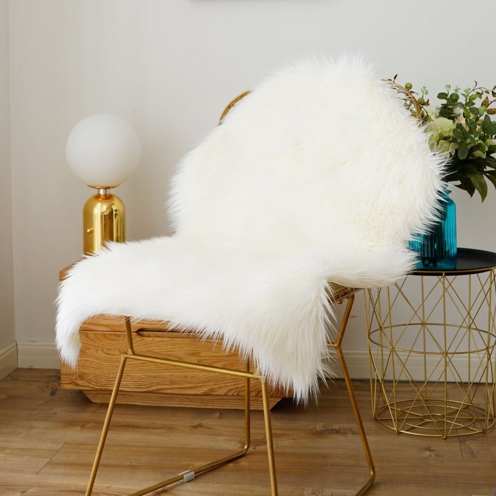 Set of 2, Ivory Faux Sheepskin Area Rug, 2' x 3'